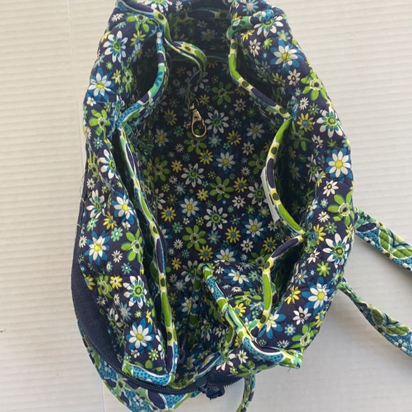 Vera Bradley Purse “Daisy Daisy” - Picture 5 of 9